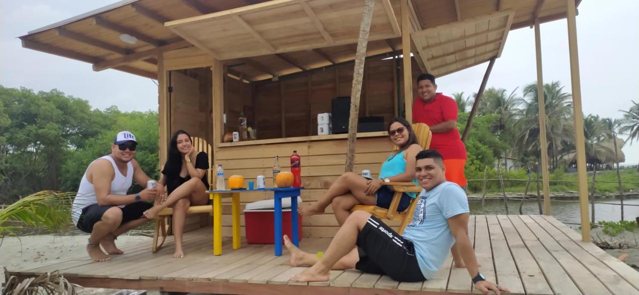 Rainbow Hostel San Bernardo del Viento Eksteriør bilde