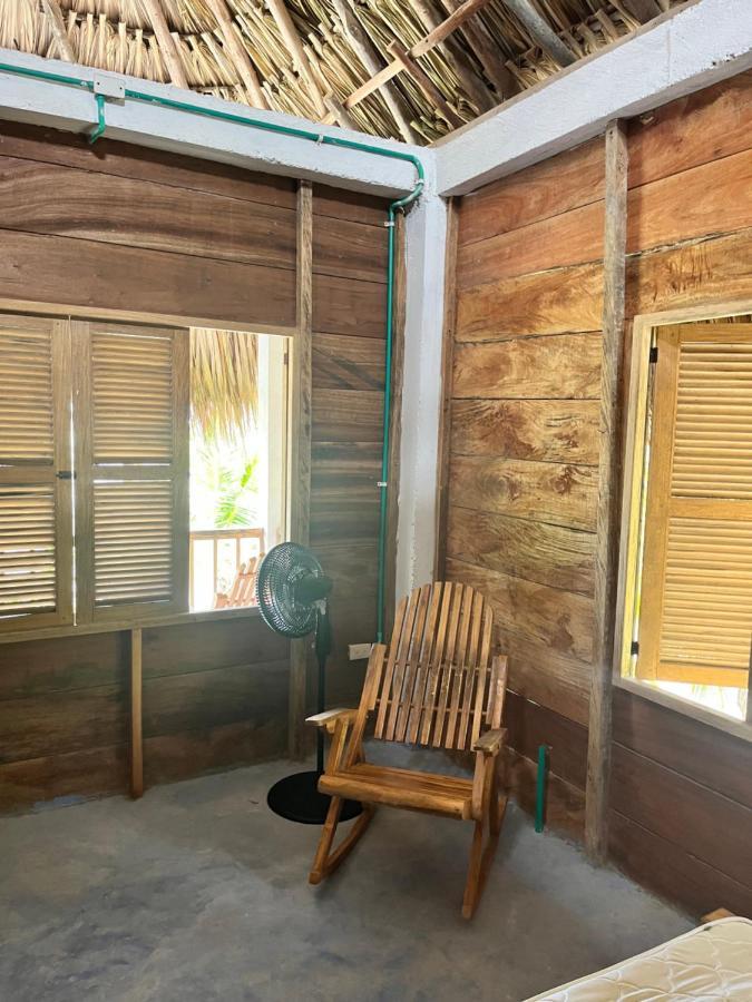 Rainbow Hostel San Bernardo del Viento Eksteriør bilde